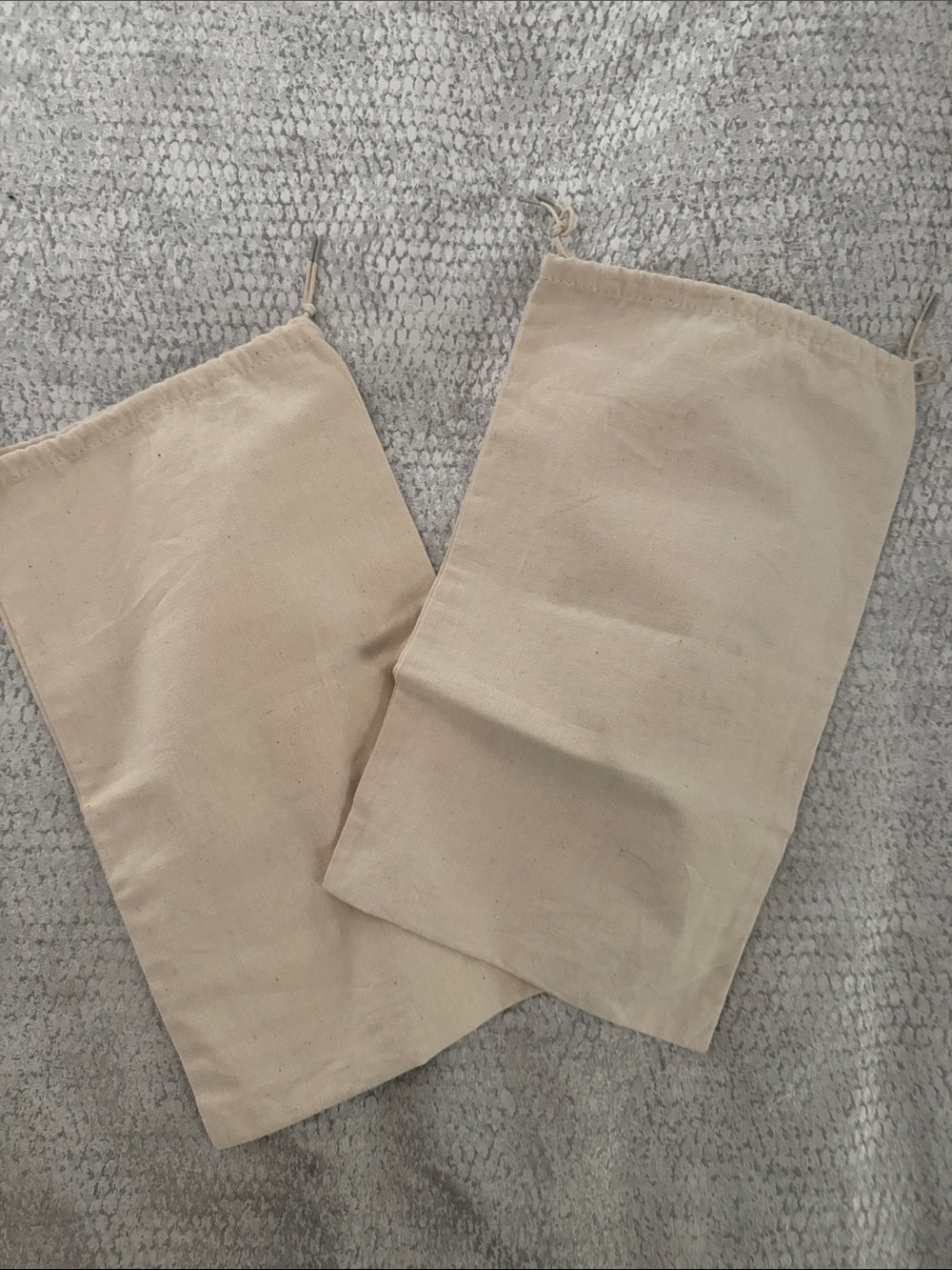 Cole Haan Beige Canvas Drawstring Shoe Bags, Pair - Picture 4 of 5